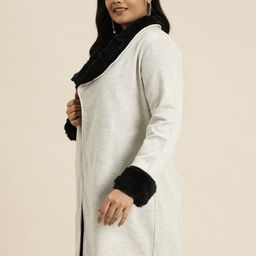 Qurvii+ Plus Size Front-Open Overcoat with Faux Fur Trim image 3