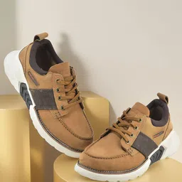 Woodland Men Colourblocked Nubuck Sneakers-picture-36