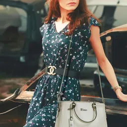 Exotic PU Structured Handheld Bag with Tasselled image 4
