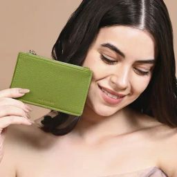 Accessorize London Green Solid Card Holder-image-50