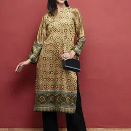 Ahalyaa Mustard Velvet Regular Fit Printed Kurta-picture-29