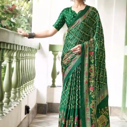 Satrani Green Printed Saree With Unstitched Blouse-image-63