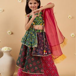 Pspeaches Cotton Sleeveless Bandhani Printed & Sea Shells Embellished Lehenga Choli With Dupatta Set - Green-image-31