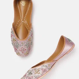 House of Pataudi Women Embellished Ethnic Mojaris-picture-11