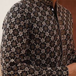 Jompers Men Embroidered Regular Sequinned Kurta with Pyjamas image 4