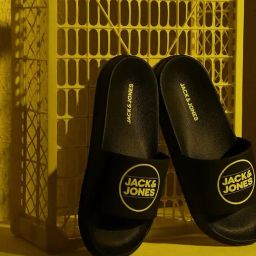 Jack & Jones Men's Black Logo Print Pool Sliders-image-69