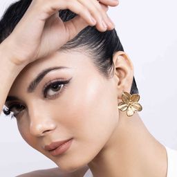 KAORI BY SHREYA AGARWAL Gold-Plated Stainless Steel Contemporary Chunky Flower Studs-image-15