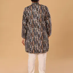 The Mini Trunk Boys Abstract Printed Kurta with Pyjama image 4