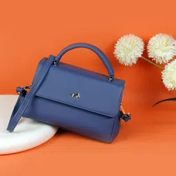 Metro Structured Handheld Bag-51