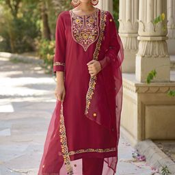 VredeVogel Women Floral Embroidered Regular Thread Work Kurta with Trousers & With Dupatta-image-84