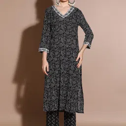 Anouk Women Floral Printed Regular Thread Work Pure Cotton Kurta with Trousers-26