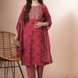FASHOR Women Floral Printed Embroidered Sequinned Pure Cotton Kurta Set Dupatta-image-42