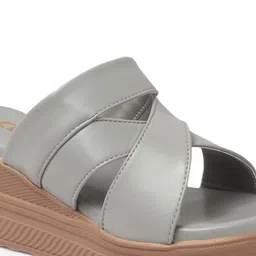 Colo Wedge Sandals with Buckles image 3