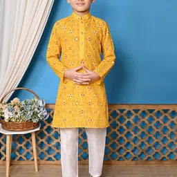 BAESD Boys Printed Regular Pure Cotton Kurta with Pyjamas-50
