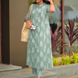 DIVASTRI Ethnic Motifs Printed Kurta With Trouser-17