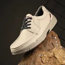 Egoss Men Leather Lightweight Sneakers-image-64