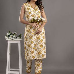 Shedika Floral Printed Straight Kurta with Trousers-image-94
