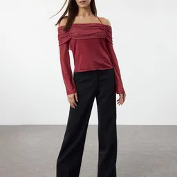 Trendyol Off-Shoulder Bardot Top-image-32