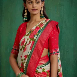 Sangria Floral Printed Zari Saree-image-81