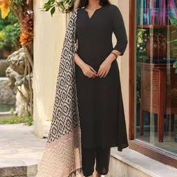 GoSriKi Women Geometric Printed Kurta with Trousers & Dupatta-picture-45