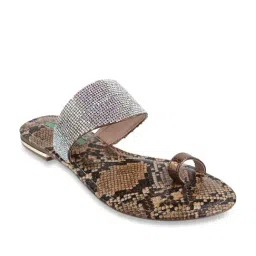 Catwalk Women's Sliver Toe Ring Sandals-image-97