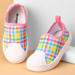 Cute Walk by Babyhug Slip On Casual Shoes with Checks - Pink-image-33