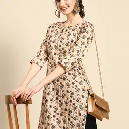 Sangria Floral Printed Regular Kurta with Palazzos-57