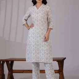 W Multi Pure Cotton Floral Kurta set-image-26