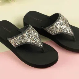 Metro Women's Thong Casual Sandals-picture-1