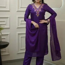 TWINS LADY Floral Yoke Design Thread Work Straight Kurta With Trousers & Dupatta-picture-14