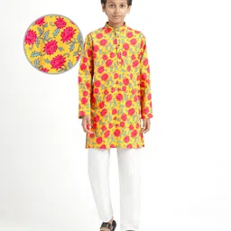 Pine Kids Cotton Woven Mandarin Collar Full Sleeves Kurta Pajama Set With Floral Print - Mustard-picture-38