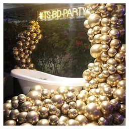 Bubble Trouble Golden Metallic Chrome Balloons With Shiny Surface For Birthdays - Pack of 100 image 4