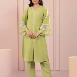 Autumnlane Green Purna Kelly Embroidery Regular Fit Kurta Pant Set-picture-27