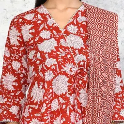 Miravan Red Cotton Printed Anarkali Kurta With Dupatta image 5