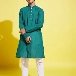 VASTRAMAY Boys Green Cotton Self KurtaSets-image-5