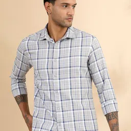 Bushirt Men Classic Opaque Checked Casual Shirt-image-8