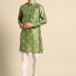 Sayisha Men Bandhani Printed Pure Silk Kurta with Trousers-15