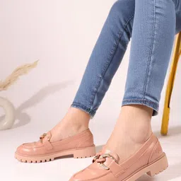 Carlton London Women Round Toe Loafers-27