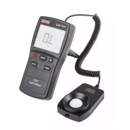 RS PRO ILM 1337 Light Meter, ±3 % ±5 Digits, With RS Calibration Model No 1232258 image 2