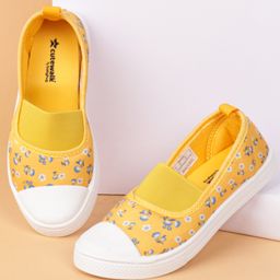 Cute Walk by Babyhug Slip On Casual Shoes With Floral Design- Yellow-picture-17