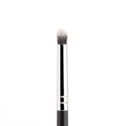 PAC Eyeshadow Blending Brush 202 image 5