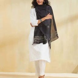 Fabindia Black Regular Fit Embroidered Stole-37