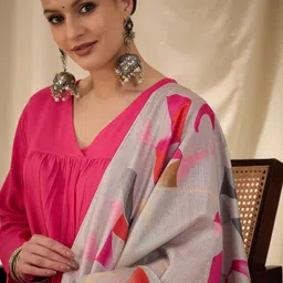 InWeave Women Regular Kurta with Palazzos & With Dupatta image 5