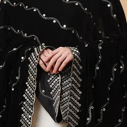 Moda Chales Embroidered Velvet Dupatta with Mirror Work image 5