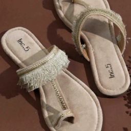 Inc.5 Women's Chikoo Toe Ring Sandals-image-60