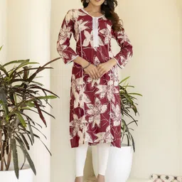 PURSHOTTAM WALA Women Floral Printed Woven Design Straight Knee Length Asymmetric Kurta-46