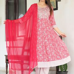 SINGNI Women Ethnic Motifs Embroidered Regular Sequinned Kurta with Trousers & With Dupatta-image-56