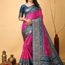 KAYOMMI Kalamkari Zari Kanjeevaram Saree-image-44