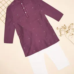 indus route by Pantaloons Boys Floral Embroidered Regular Kurta with Pyjamas-picture-29