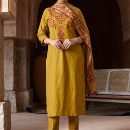 WOMEN PLUS Women Ethnic Motifs Embroidered Regular Thread Work Pure Cotton Kurta with Trousers & With Dupatta-49